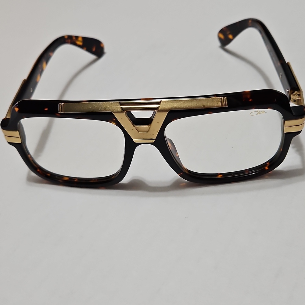 Cazal Legends Tortoiseshell Aviator Frames with Gold Accents Mens Or Womens - Picture 2 of 16